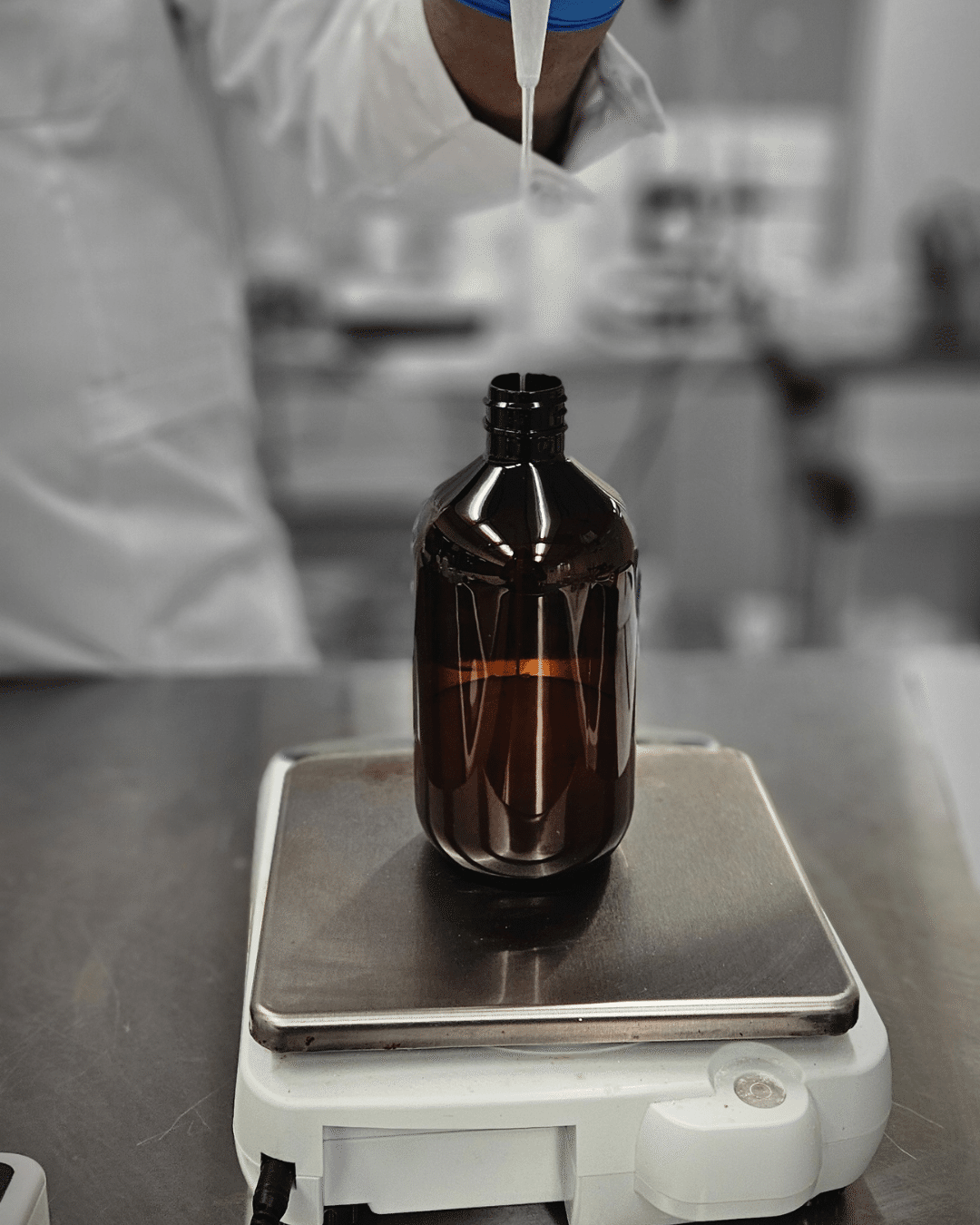 Quality control weighing station — Formyoule Inc. boutique cosmetic lab