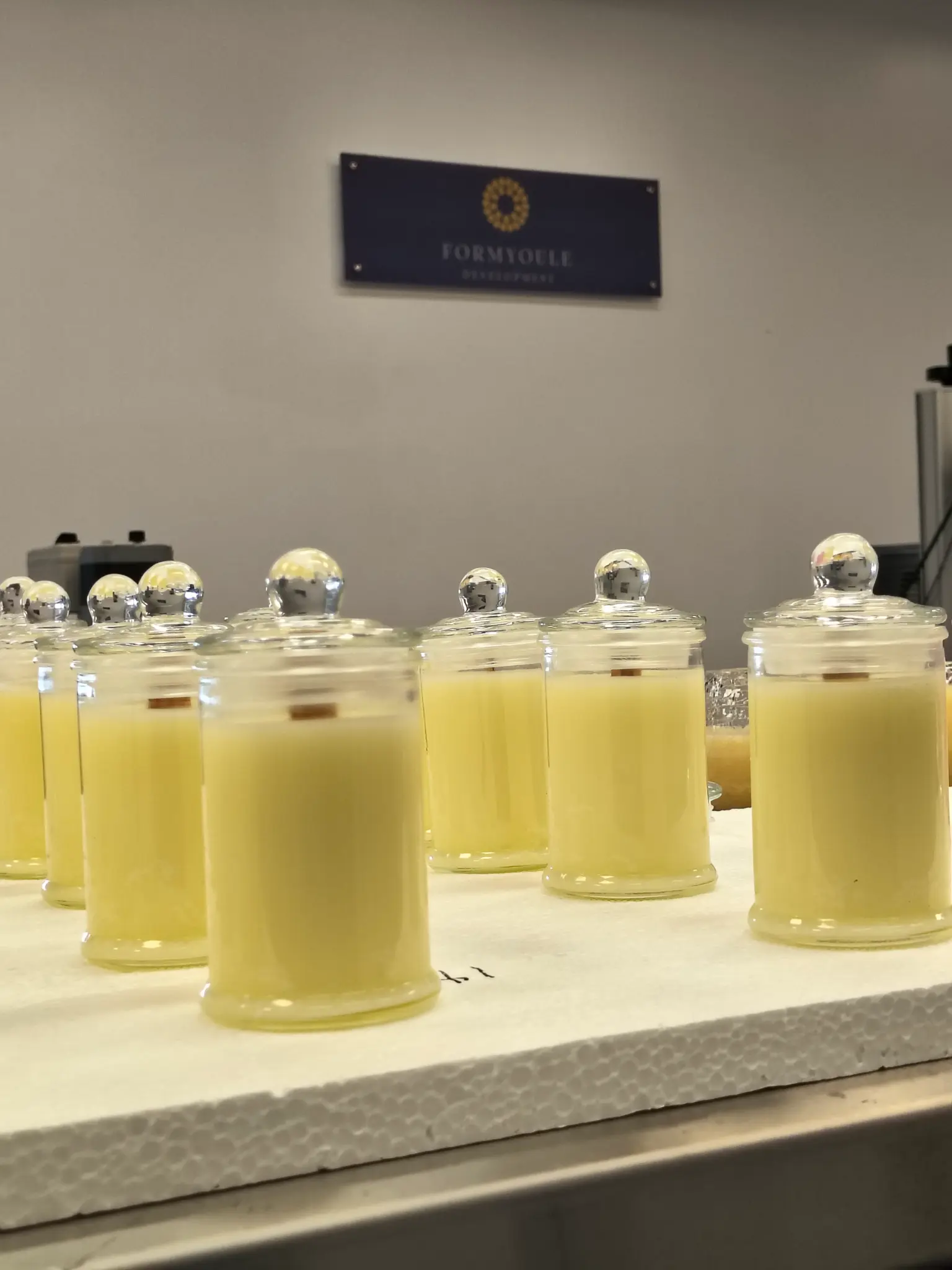 Vela de masaje para spa boutique — vela de masaje de Formyoule Inc.
