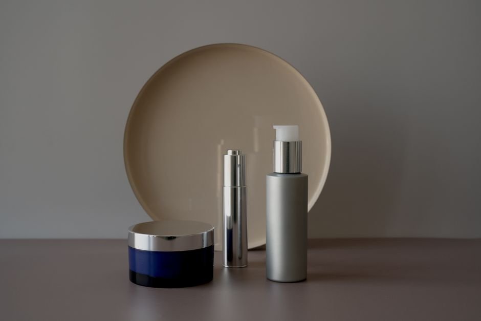 How Do I File a Health Canada Cosmetic Notification for My Brand?
