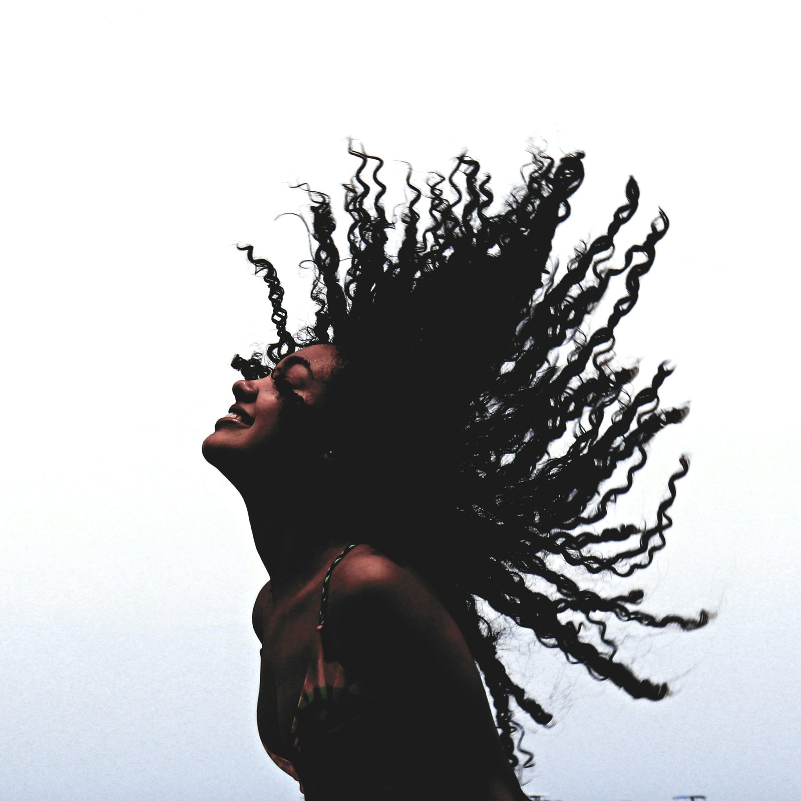 Formuler pour cheveux texturés : ce que les marques doivent savoir — article Formyoule™ Inc.
