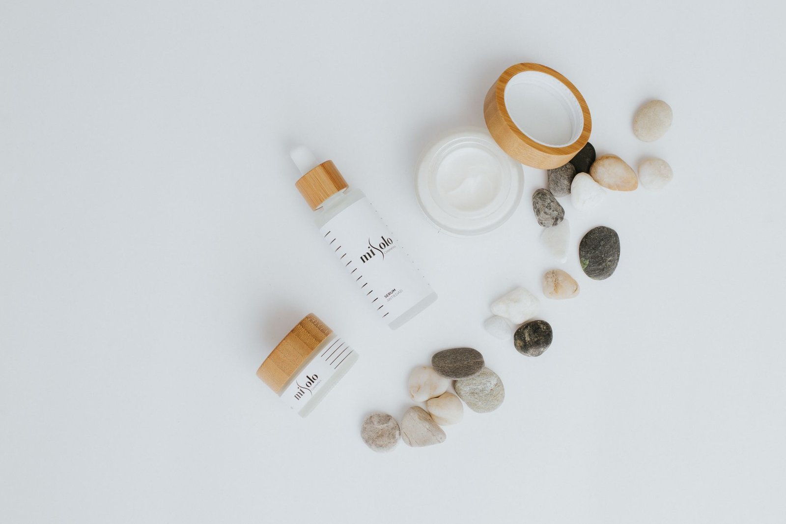 How to Start a Skincare Line: A Simple Step-by-Step Guide